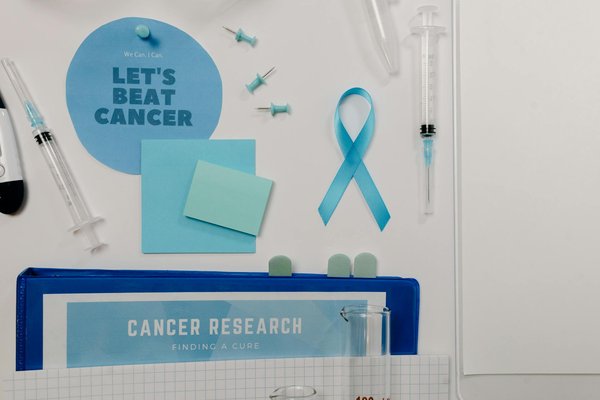 How can the UK enhance its healthcare response to pandemics?